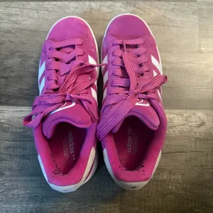 Adidas Campus GS Pink Suede Sneakers Kids 7 / Women’s 8.5 thumbnail 2