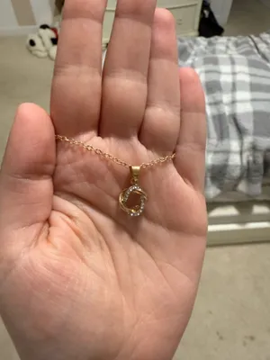 Gold necklace thumbnail 4