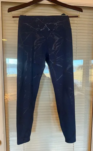 Beyond Yoga Navy Leggings thumbnail 1