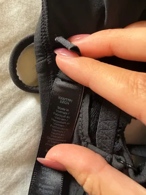 Skims Bralette thumbnail 4