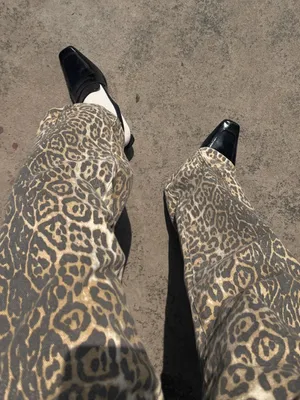 Trinite Studio High Rise Faded Leopard Print Distressed Denim Wide Leg Jeans 29" thumbnail 3