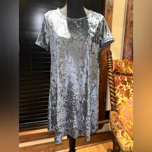 POL Velvet Mini Dress Size S Gray Ice Blue Crushed Velvet Shifter Short Sleeve thumbnail 3