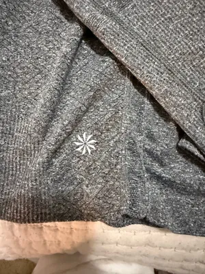 Athleta Long Sleeve Top with hood thumbnail 4