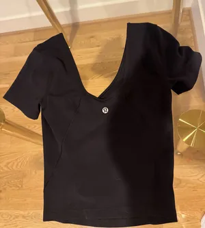 Lululemon Align Tee thumbnail 1
