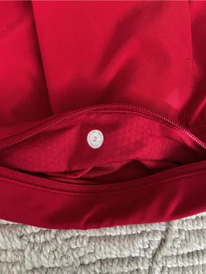 Lululemon Pace Rival Athletic Woman’s Red Pleated Activewear Skort Size 2 thumbnail 7