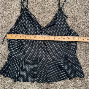 Albion Fit Peplum Swim Top Womens M Black Dash Print Excellent Tie Shoulder thumbnail 2