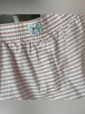Striped boxer shorts bow sewn on patch dusty pink parke daily drills high rise thumbnail 2