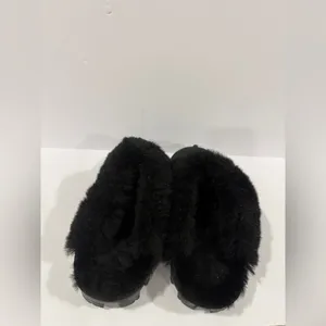 UGG Coquette Slippers Women’s 6 Black Shearling Lined Indoor Outdoor thumbnail 3