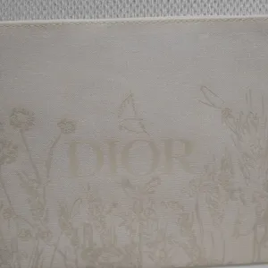 Christian Dior Cream Spring Flower Clutch Bag Pouch Limited Edition New In Box thumbnail 7