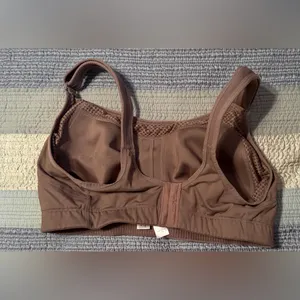 SYROKAN Front Adjustable Sports Bra Brown Size undefined thumbnail 3