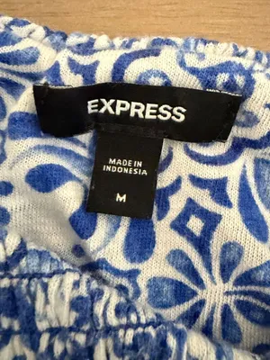Express Blue White Tile Print Smocked Crop Peplum Tank Top Resort Coastal Medium thumbnail 3