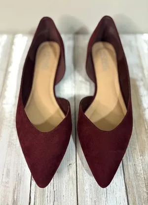 Michael by Michael Shannon Burgundy Faux Suede Adaire Flats Size 7.5M‎ thumbnail 1