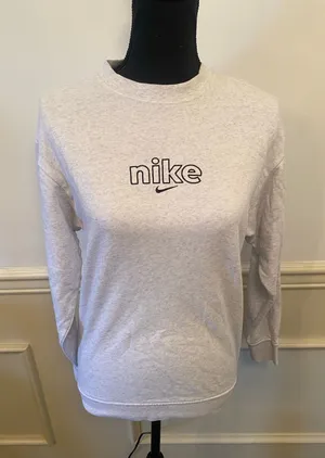 Nike Embroidered Pullover Crewneck Sportswear Women's Phoenix Fleece Graphic thumbnail 1