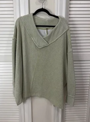 Free people sweater thumbnail 1