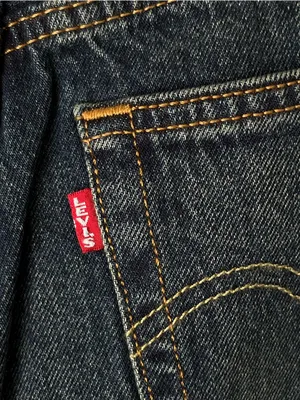Levi’s 501 mid thigh Jean shorts 28 NEW thumbnail 9