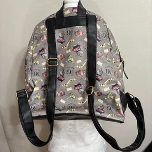 Harry Potter Backpack‎ Grey Platform 9 3/4 Hogwarts Express Faux Leather Bag OS thumbnail 5