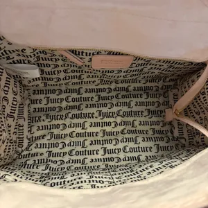 Juicy Couture Pink Velour Tote Bag Heart Coin Purse Crossbody Strap Y2K thumbnail 3