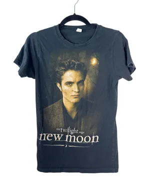 Vintage Twilight New Moon Edward Shirt Women's Size Large thumbnail 1
