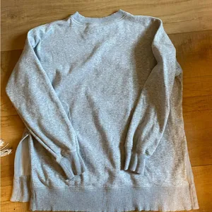 Aerie size extra small grey pullover fleece sweatshirt comfy athlesiure thumbnail 6
