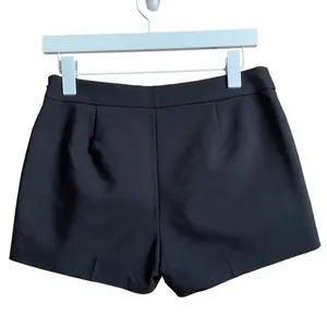 Express Mid Rise Shortie Dress Shorts 2 Small Black thumbnail 2