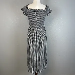 Bardot‎ Cindy Off Shoulder Midi Dress Size 6 S Black Gingham Smocked Babydoll thumbnail 5