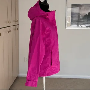 The North Face DryVent Rain Jacket thumbnail 4