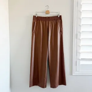 NWT OFFLINE By AERIE Real Luxe Faux Vegan Leather Wide Leg Pants Size L thumbnail 2