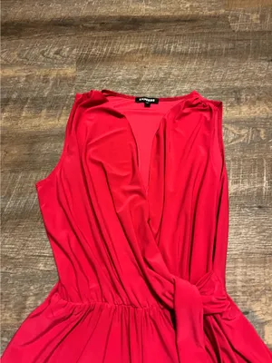EXPRESS Hot pink romper thumbnail 2