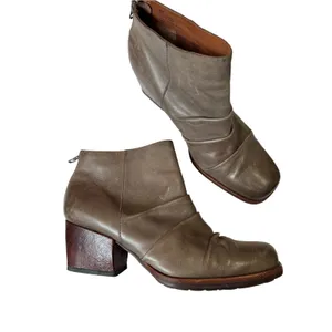 Kork Ease Brown Leather Ankle Boots Womens 8.5 Casual Booties Fall Square Toe thumbnail 2