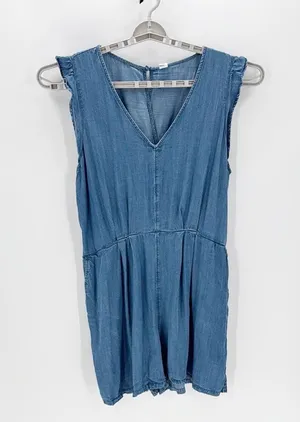 Old Navy chambray Lightweight Denim Lyocell Flutter cap Sleeve Romper size XL thumbnail 1