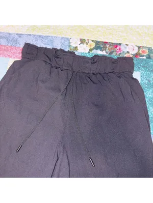 Lululemon $118 On The Fly Black Jogger Pants Elastic Waist Woman’s Size 8 thumbnail 2