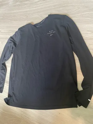 Nike Black Women's Long-Sleeve Dri-FIT Running Top thumbnail 1