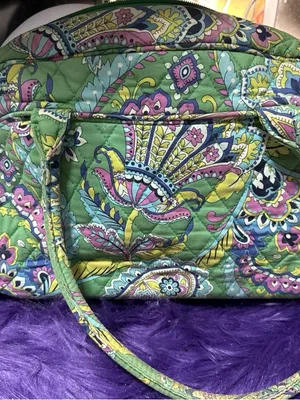 Vera Bradley Emerald Floweral Paisley Bowler Bag/Purse thumbnail 1