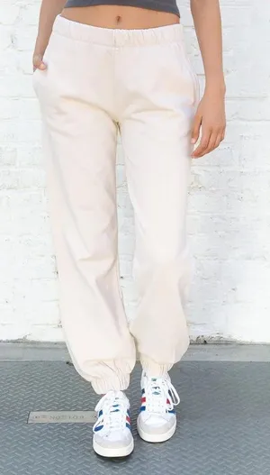 Brandy Melville Rosa Sweatpants thumbnail 1
