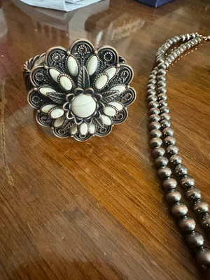 Brown & White Stone Floral BoHo Statement Necklace, Bracelet, Ring & Earring Set thumbnail 4