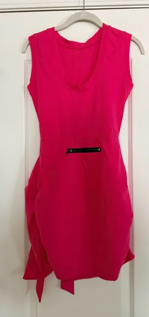 Dress thumbnail 1