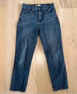 Madewell Classic Straight Jean Size 26 thumbnail 1