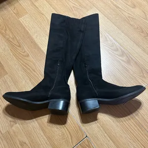 Elegant Black over the Knee-High Women's 8.5 Boots thumbnail 4