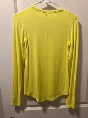 Lululemon Long Sleeve Top thumbnail 4
