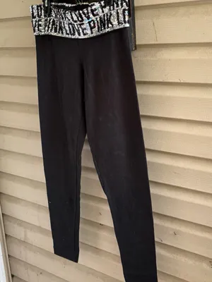 PINK Victoria's Secret Black Leggings with Sequin 'LOVE PINK' Waistband thumbnail 3