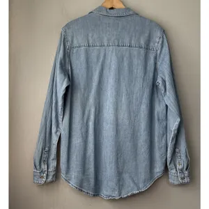 Oversized Button Up Denim Shirt Size Medium Blue Jean Relaxed Fit 90s Butter Mom thumbnail 4