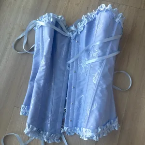 Light blue corset thumbnail 1