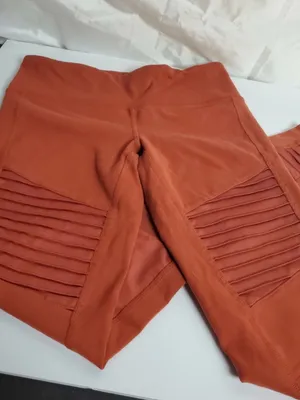 ALO Yoga Ribbed Moto Leggings - Dusty Rose thumbnail 6