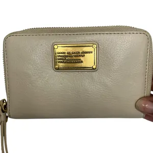 Marc Jacobs Women's Leather Zip Wallet Wristlet thumbnail 2