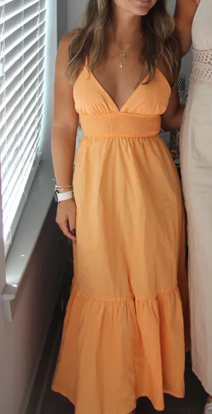 Dress thumbnail 3