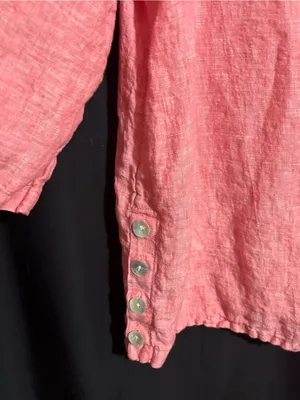 Tahari 1X 100% Linen Coral Pink V- neck Tunic Top Side Buttons 3/4 sleeves thumbnail 2