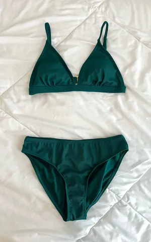 Dark green ribbed bikini set thumbnail 1