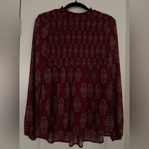 Xhilaration Burgundy Patterned Chiffon Blouse Medium thumbnail 3