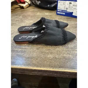 NEW Free People Black Leather San Marino Slip-On Flat Mules Size 37 Embroidered thumbnail 4
