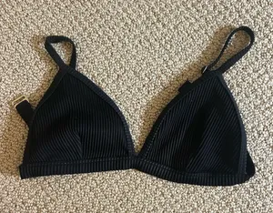 Black Hollister Bikini Top thumbnail 1